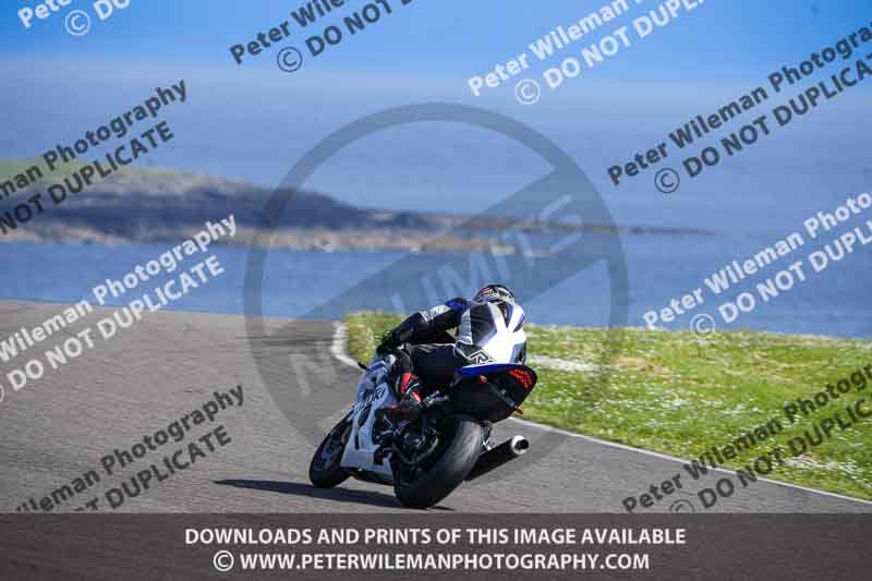 anglesey no limits trackday;anglesey photographs;anglesey trackday photographs;enduro digital images;event digital images;eventdigitalimages;no limits trackdays;peter wileman photography;racing digital images;trac mon;trackday digital images;trackday photos;ty croes